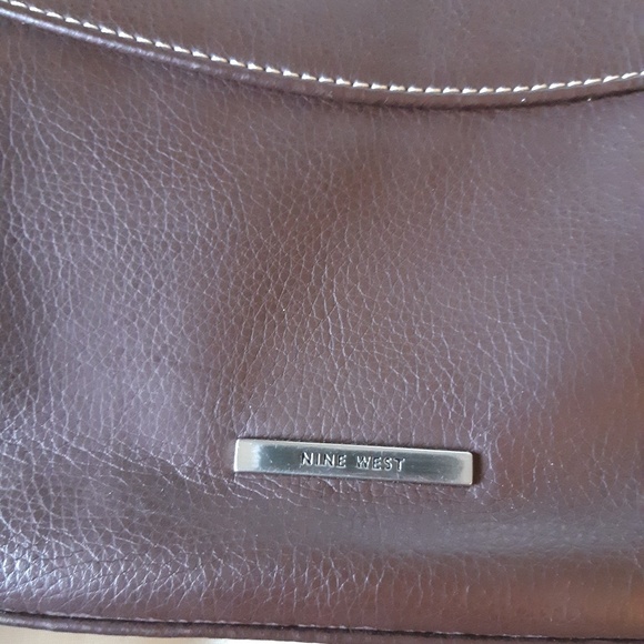 Nine West Small Shoulder Bag Purse - Picture 4 of 8